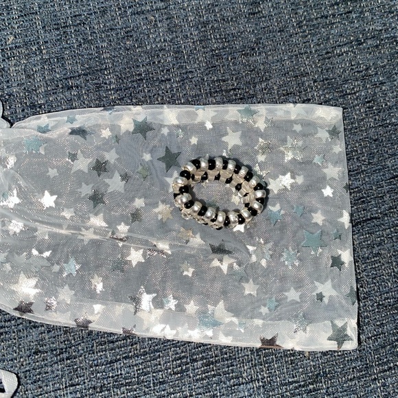 Black and silver stretch ring with rhinestones. - Picture 2 of 3